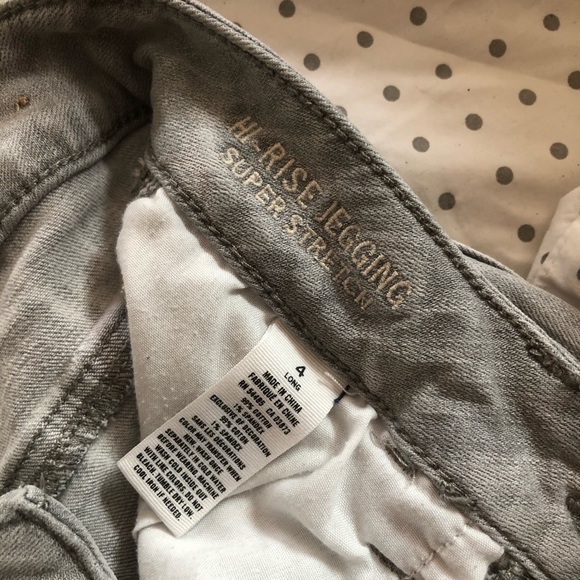 American Eagle acid wash skinny jeans size 4 tall - Picture 5 of 6